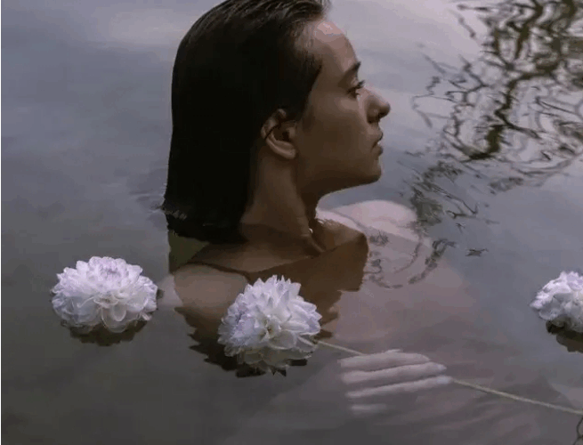 Reasons Why Most Men Can’t Handle A Deep Woman