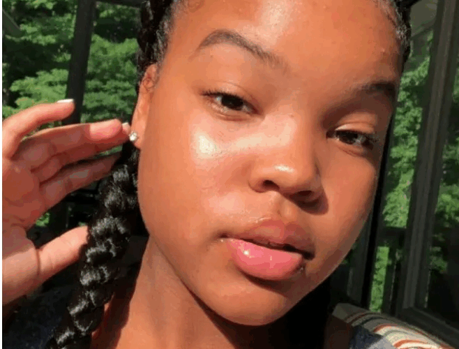 5 Things Ladies Will Do When She Is Secretly Admiring You