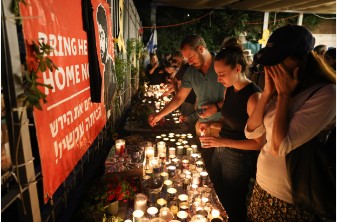 Israelis protest, plan strike after Gaza hostages found dead