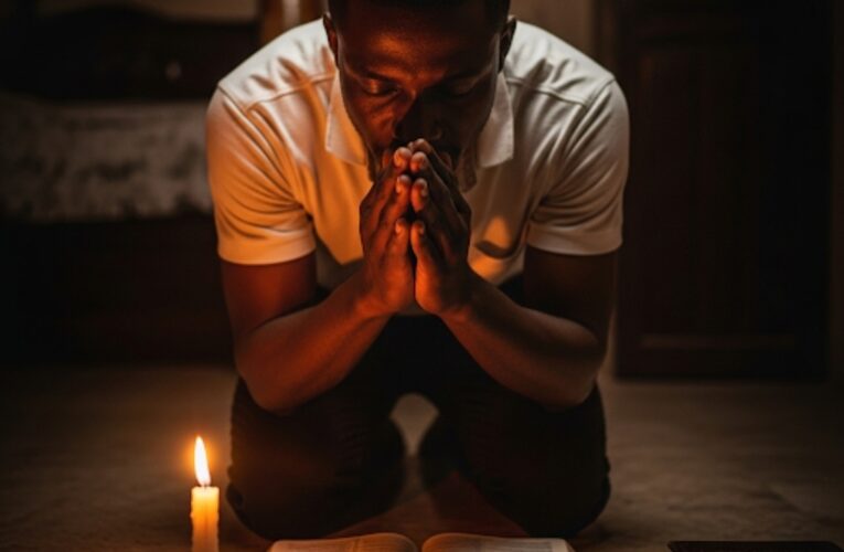 This Simple Night Prayer Breaks Family Curses — Pray It for 7 Days Only