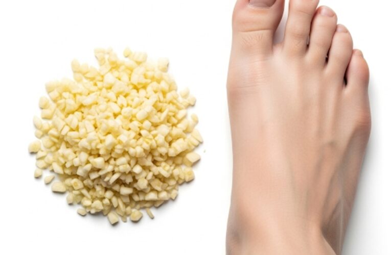 Rub Garlic Under Your Feet Before Bed — What Happens Overnight Is Powerful