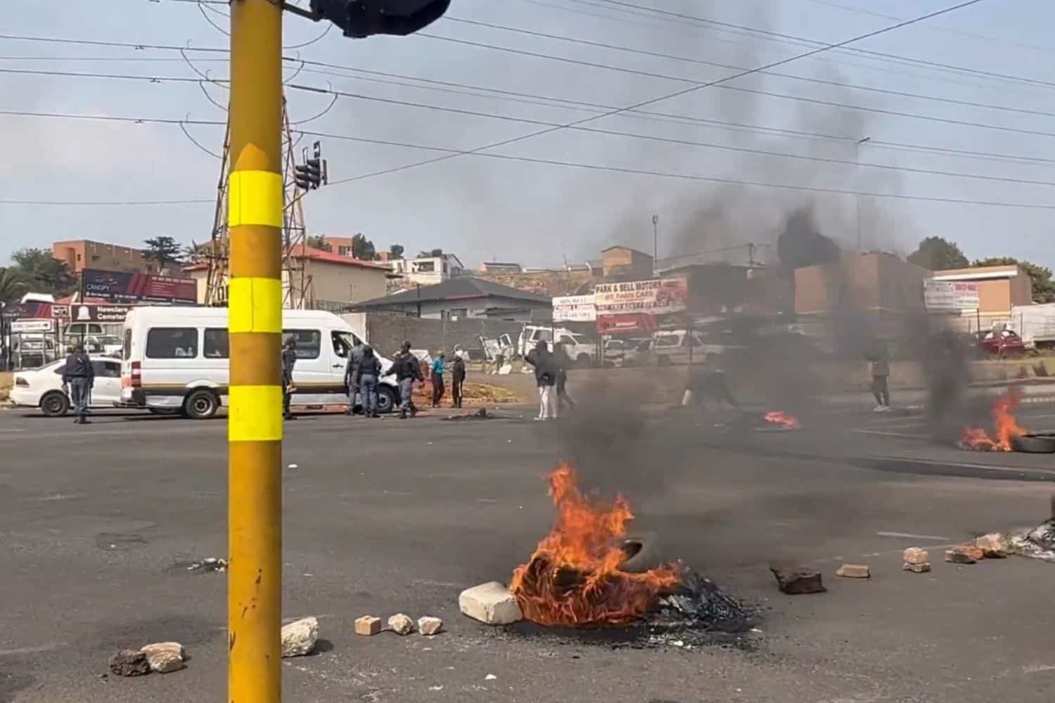 Government calls for calm after volatile protests over water rocks Wesbury