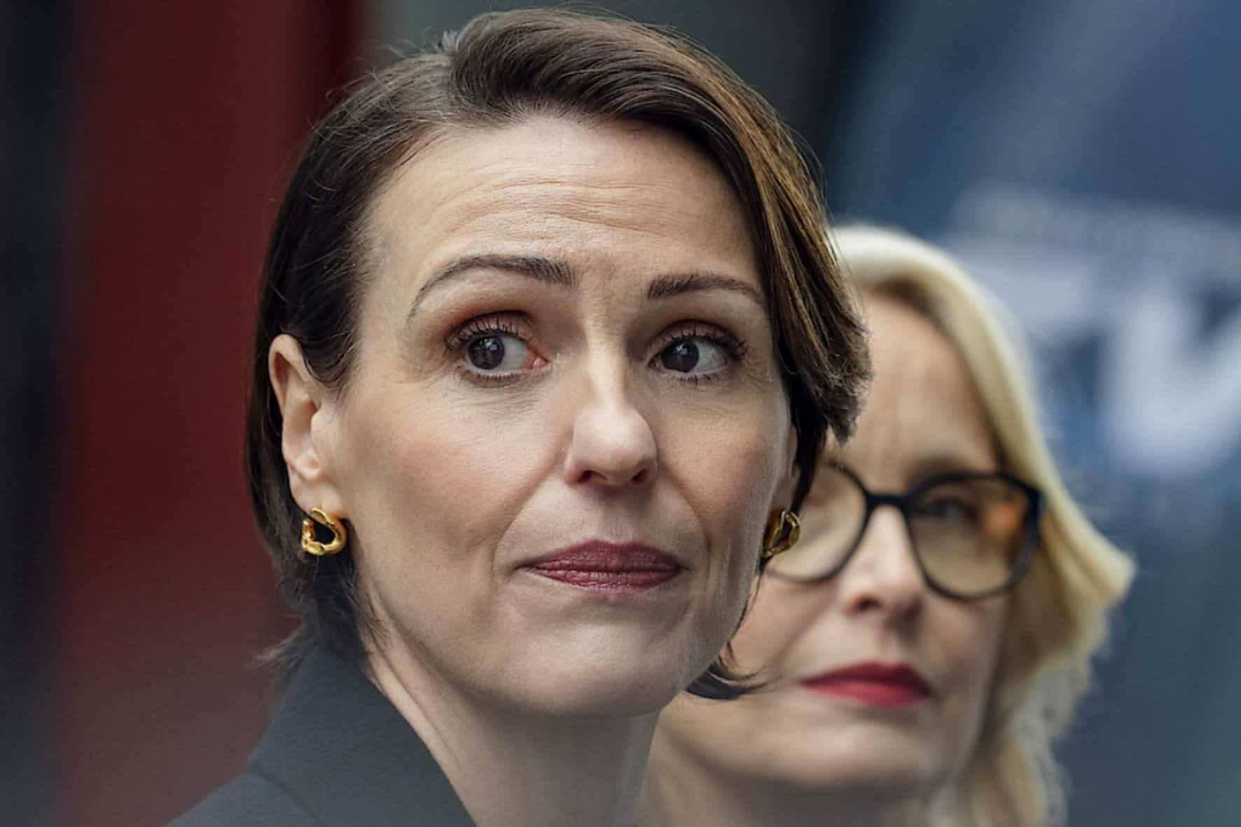 What To Watch: Netflix’s ‘Hostage’ is pure political chaos